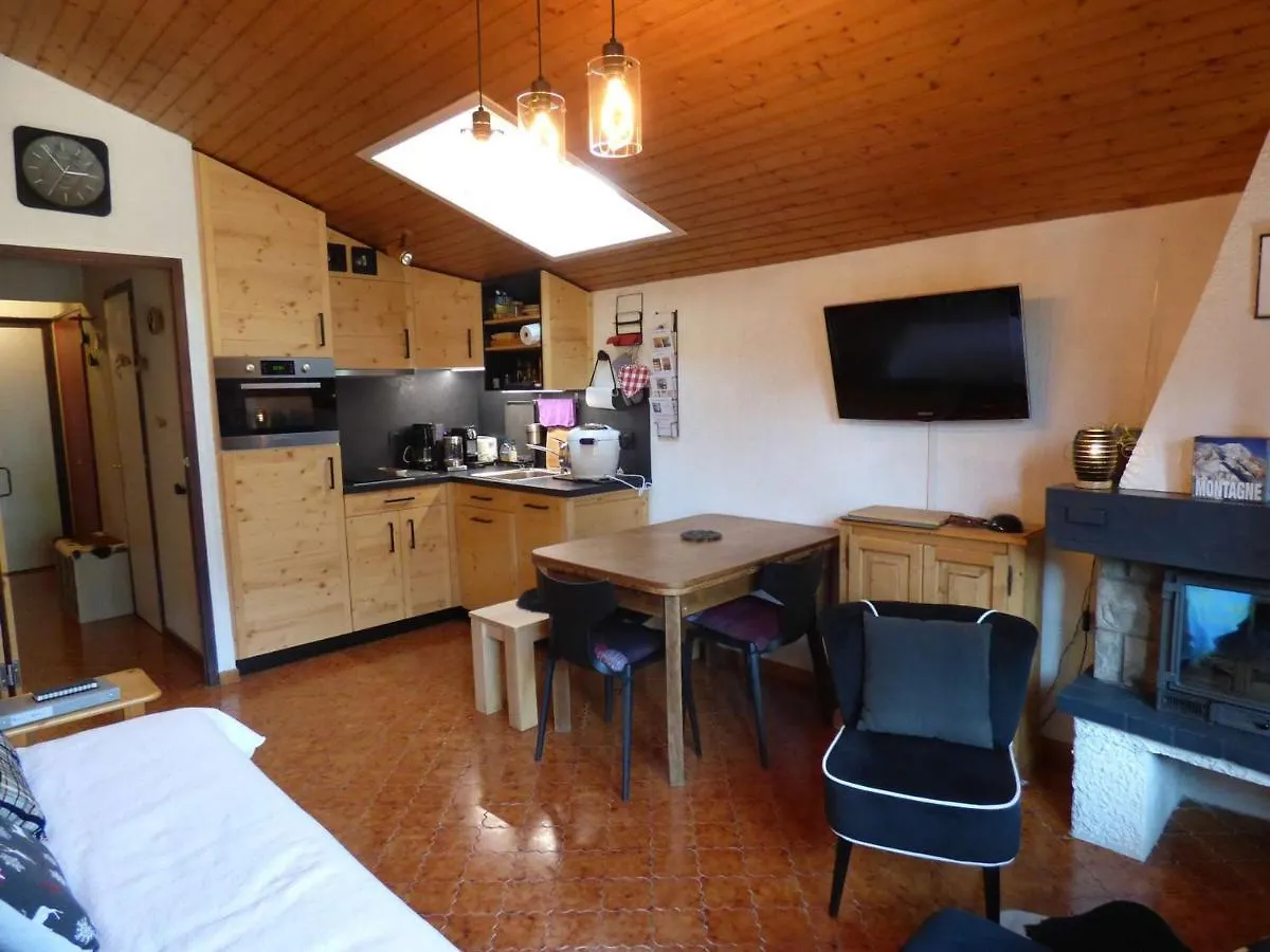 Apartment Charmant T2 37M² Avec Balcon, Parking, Dernier Etage, 4 Pers - Fr-1-458-168 Le Grand-Bornand